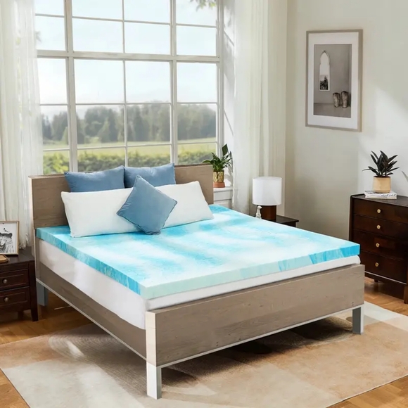 Memory Foam Mattress Cover offers a combination of comfort, cooling properties - Picture 3 of 6